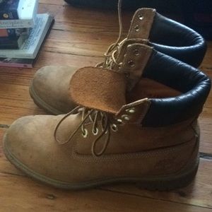 Timbaland normal wear size 7 1/2 men’s